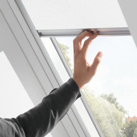 RFL S Cortina rolante translúcida com calhas cinza