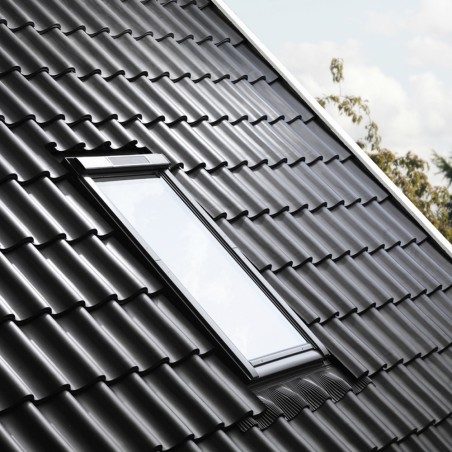 GGU 30 Janela basculante a energia solar