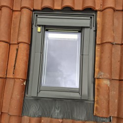 GGL 21 Janela basculante eléctrica