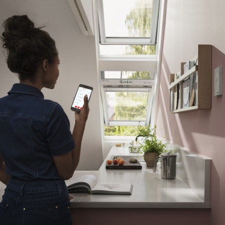 VELUX ACTIVE KIX 300  Controlo de clima interior